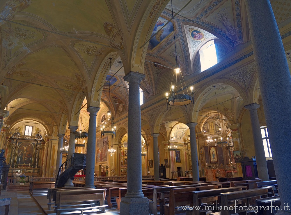 Campiglia Cervo (Biella) - Interni della Chiesa Parrocchiale dei Santi Bernardo e Giuseppe